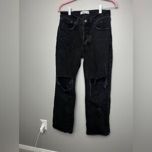 Abercrombie 90’s Low rise baggy distressed Jeans